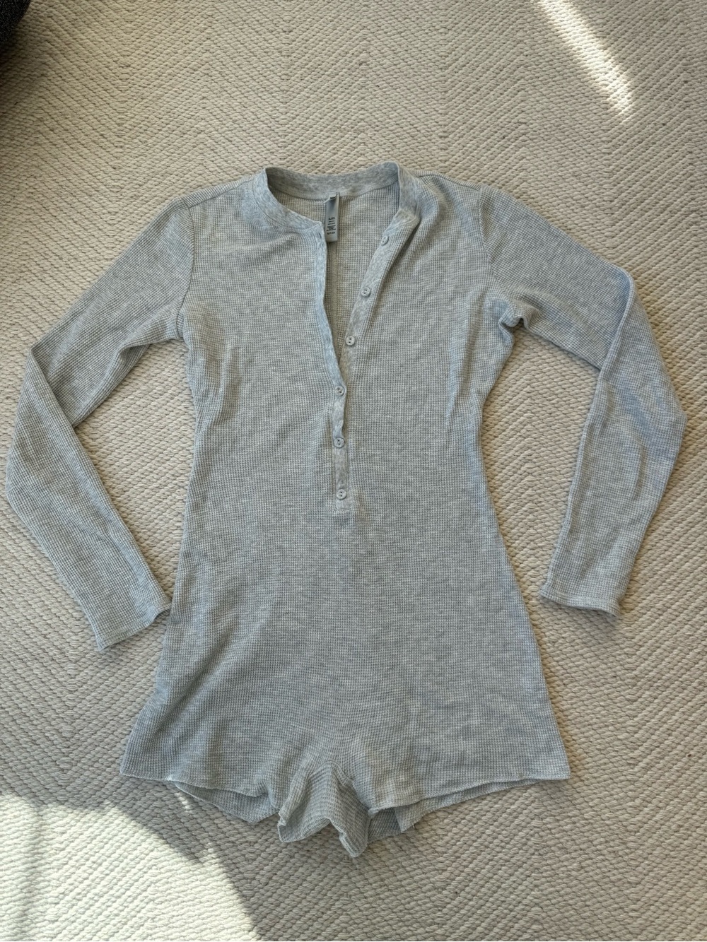 Skims Waffle Long Sleeve Sleep Henley Romper sz S